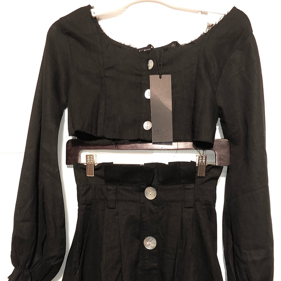 Shades of Silence linen two piece skirt set - Picture 2 of 5